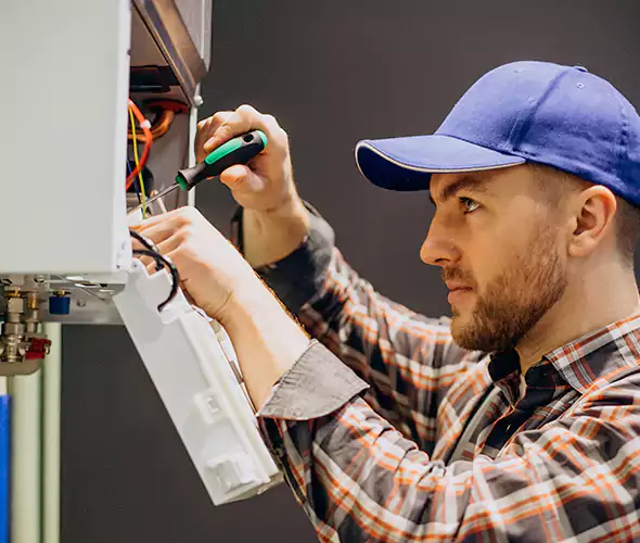Expert Plumber for Tankless Water Heater Maintenance in Albany, NY: Schedule Professional Maintenance Services with Us