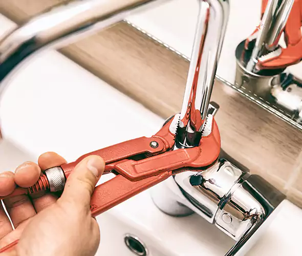 Expert Leak Repair Plumber in Albany, NY